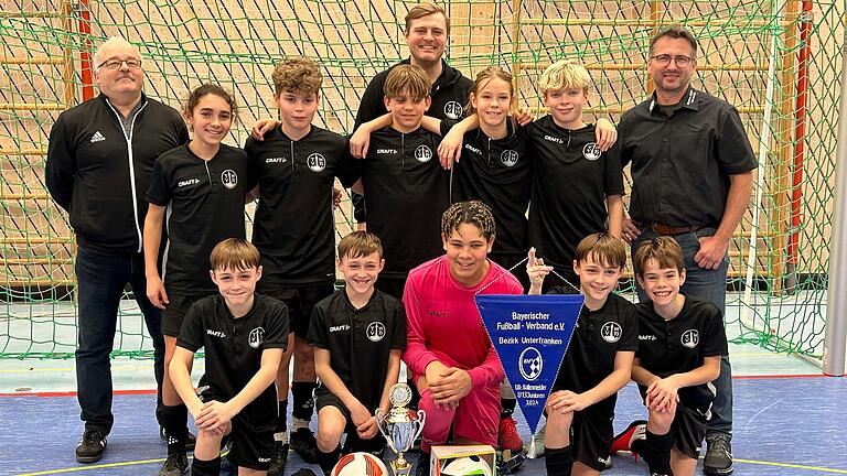 Hallen-Bezirksmeisterschaft der U-13-Junioren 2024 in Rimpar: Sieger TV 73 Würzburg