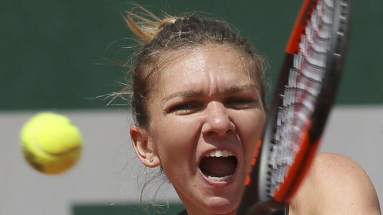Im Halbfinale - Simona Halep setzt sich im Viertelfinale gegen Jelena Switolina durch. Foto: David Vincent Im Halbfinale - Simona Halep setzt sich im Viertelfinale gegen Jelena Switolina durch. Foto: David Vincent