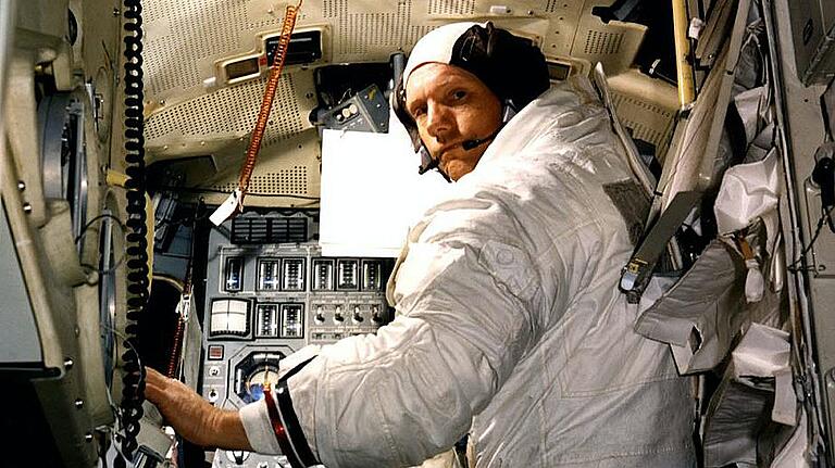 Neil Armstrong war 1969 der erste Mensch auf dem Mond. 1970 setzte er seinen Fuß auch zum ersten Mal auf Bad Kissinger Boden.
