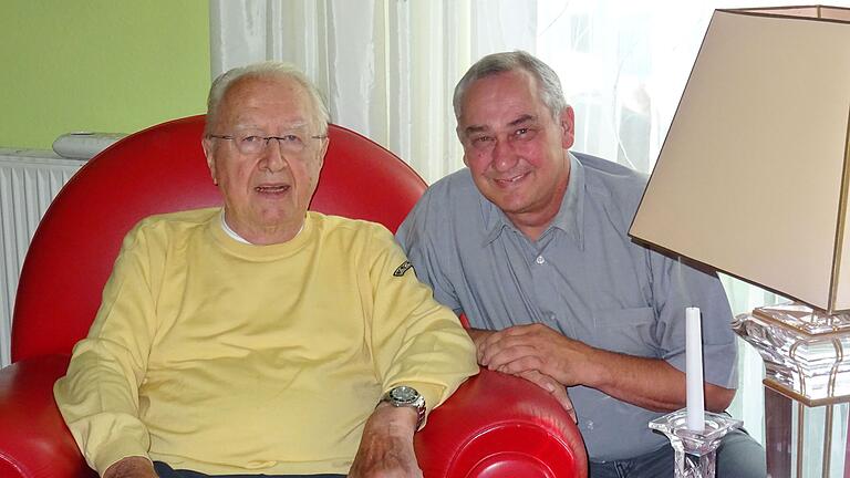 Heinz Herbert und Bürgermeister Horst Reuther. Heinz Herbert und Bürgermeister Horst Reuther.