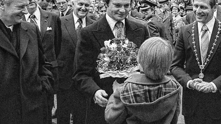 Unvergesslich: Die Begegnung mit Schwedenkönig Carl Gustaf 1979. Unvergesslich: Die Begegnung mit Schwedenkönig Carl Gustaf 1979.
