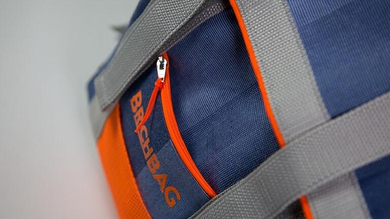 &bdquo;Brichbag&ldquo;, der Rucksack aus den Warema-Abfällen.
