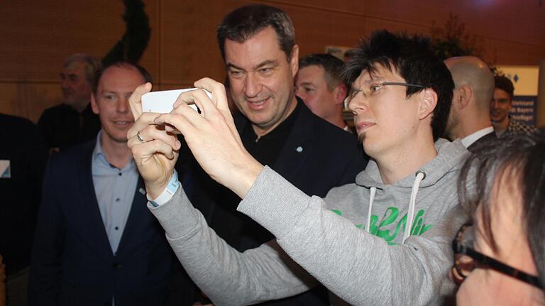 Ein gefragter Gast: Ministerpräsident Markus Söder war beim Politischen Aschermittwoch des CSU-Kreisverbandees Kitzingen in Wiesentheid. Ein gefragter Gast: Ministerpräsident Markus Söder war beim Politischen Aschermittwoch des CSU-Kreisverbandees Kitzingen in Wiesentheid.