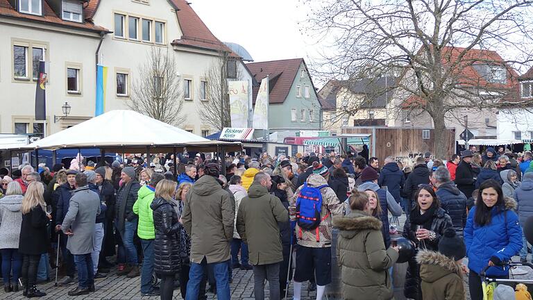 Großer Andrang herrschte am Sonntag beim Sander Korbmarkt.