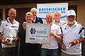 Der TSV Münnerstadt wurde mit der Goldenen Raute ausgezeichnet: (von links) Rainer Schmittzeh  (Abteilungsleiter Fußball), Klaus Eisenmann  (BFV-Kreis-Ehrenamtsbeauftragter), Rainer Lochmüller  (BFV-Kreisvorsitzender), Günter Scheuring (Sportvorstand), Heinz Götschel  (Ehrenmitglied und Gründungsmitglied des Fördervereins) und Eugen Albert  (Altbürgermeister und Gründungsmitglied des Fördervereins).    Johannes  Wolf       -  Der TSV Münnerstadt wurde mit der Goldenen Raute ausgezeichnet: (von links) Rainer Schmittzeh  (Abteilungsleiter Fußball), Klaus Eisenmann  (BFV-Kreis-Ehrenamtsbeauftragter), Rainer Lochmüller  (BFV-Kreisvorsitzender), Günter Scheuring (Sportvorstand), Heinz Götschel  (Ehrenmitglied und Gründungsmitglied des Fördervereins) und Eugen Albert  (Altbürgermeister und Gründungsmitglied des Fördervereins).    Johannes  Wolf