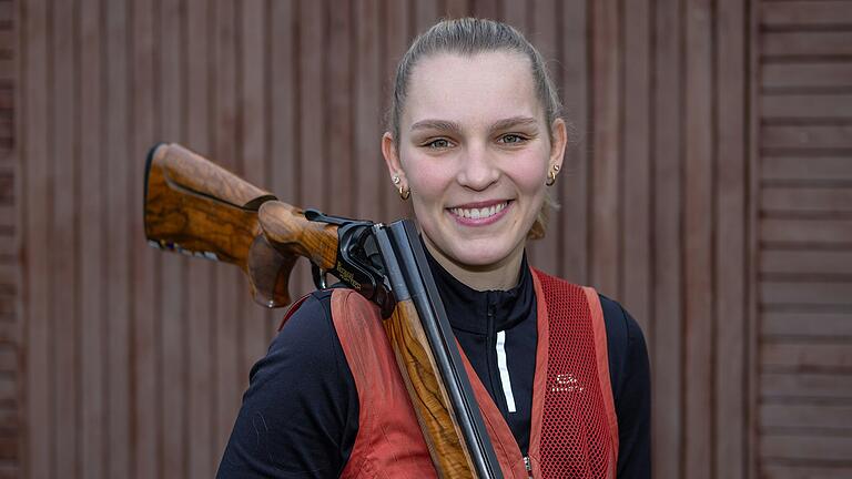 Skeetschützin Valentina Umhöfer sich für Europameisterschaft qualifiziert.