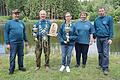 Königsangeln des Angelsportvereins Bischofsheim. Das Bild zeigt (von links): Vorsitzender Bernd Müller, Angelkönig  Georg Sossinka, die Angelkönigin der Jugend, Janett Blum, Birgit Holzheimer und Vorstandsmitglied Detlef Voll.