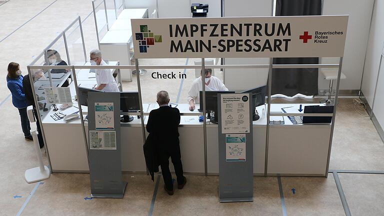 Im Impfzentrum in Lohr bekam der Mann aus Main-Spessart bislang keinen Termin für eine zweite Impfung.