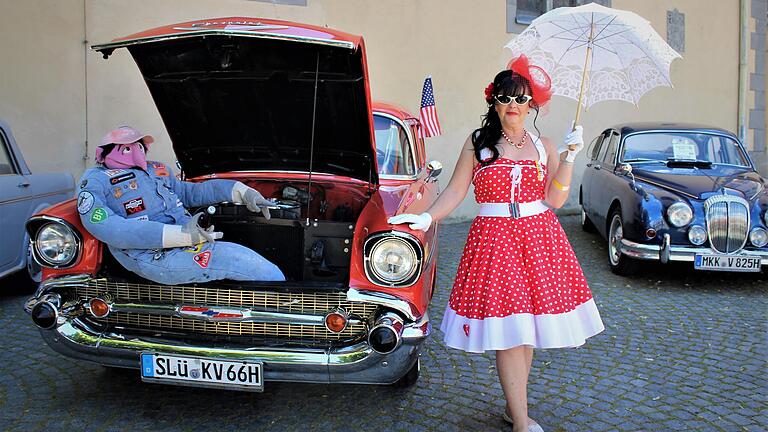 Oldtimer und Elvis-Tollen: Bei den Fladungen Classics war am Wochenende eine Reise in die Vergangenheit möglich. Oldtimer und Elvis-Tollen: Bei den Fladungen Classics war am Wochenende eine Reise in die Vergangenheit möglich.