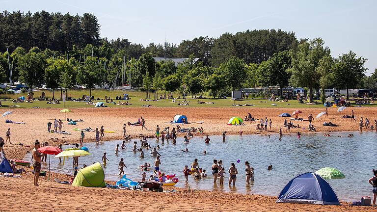 Badespaß in Mittelfranken: Ob Tages- oder Wochenendausflug – der Brombachsee lohnt als Ausflugsziel.