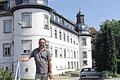 Manfred Richter, stellvertretender Leiter der Fachklinik Schloss Eichelsdorf, informiert über die Droge Heroin.