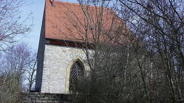 Die Kreiskriegerdedächtnisstätte in Marktbreit wartet auf ihre Umwandlung zu einem Friedensdenkmal.