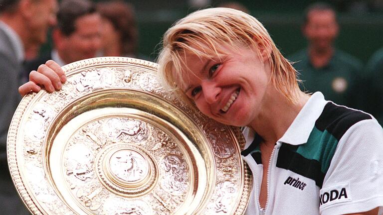 Jana Novotna - Barbora Krejcikova verdankt der gestorbenen Jana Novotna ihre Karriere. Jana Novotna - Barbora Krejcikova verdankt der gestorbenen Jana Novotna ihre Karriere.