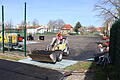 Die Arbeiten am Allwetterplatz in der Nähe der Bayern-Kitzingen-Sportanlage laufen.