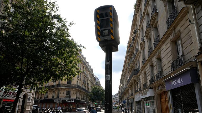 Protest gegen neue Super-Radarfallen in Frankreich       -  Ein Teil der Radarfallen in Frankreich soll künftig etliche Verstöße zugleich erfassen (Archivbild).