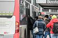Mit dem Bus statt mit dem Auto in die Stadt fahren: Damit das mehr Menschen machen, soll es in Würzburg ein Park &amp; Ride-Angebot geben. Unser Foto entstand am Würzburger Busbahnhof.&nbsp;