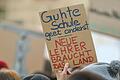 Bis 2028 sollen in Bayern rund 6000 zusätzliche Lehrerinnen und Lehrer eingestellt werden. Doch es gibt wohl nicht genug Lehramtsstudenten, um so viele neue Stellen zu besetzen.