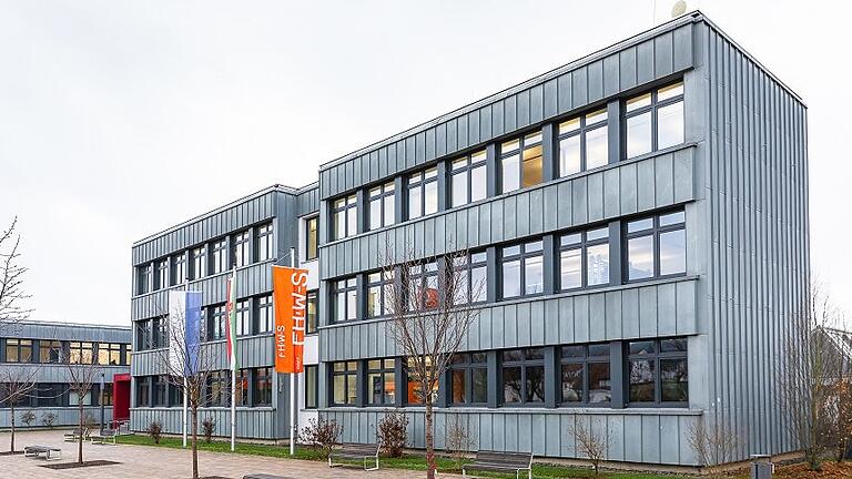 Das Gebäude, in dem das Technologiezentrum in Bad Neustadt integriert ist. Das Gebäude, in dem das Technologiezentrum in Bad Neustadt integriert ist.
