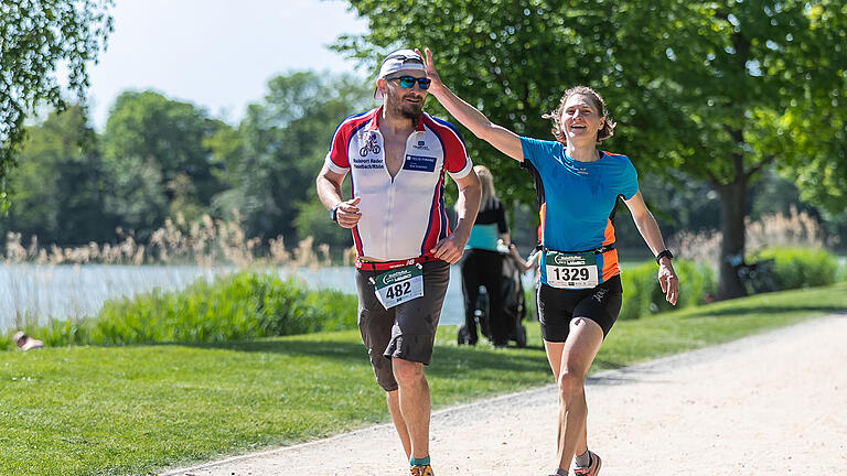 Der MainCity Run von Schweinfurt fand dieses Jahr am Samstag 14.05.22 nach langer Corona Pause erstmals am wunderschönen Baggersee von Schweinfurt statt. Rund 150 Teilnehmer nahmen beim Halbmarathon teil.