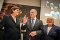 Bundestag - Vertrauensfrage       -  Nach der Abstimmung redeten SPD-Chefin Esken (links) und Kanzler Scholz dann doch noch miteinander.