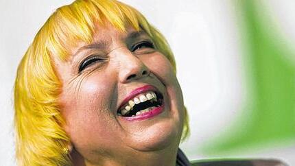 Claudia Roth: &bdquo;Wo ich hinkomme, begegnen mir die Menschen mit Respekt.&ldquo;