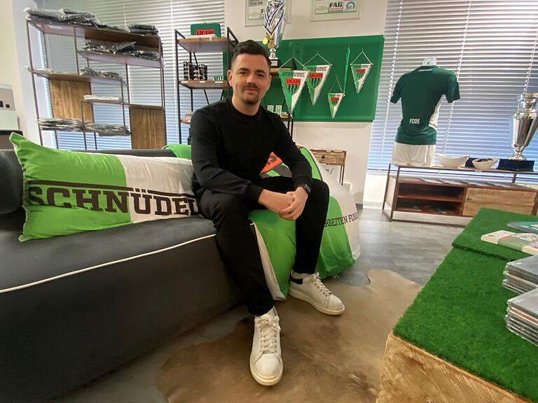 Spielt mit der U19 des FC Schweinfurt 05 nun in der DFB-Nachwuchsliga: Trainer Marcel Kühlinger. Spielt mit der U19 des FC Schweinfurt 05 nun in der DFB-Nachwuchsliga: Trainer Marcel Kühlinger.