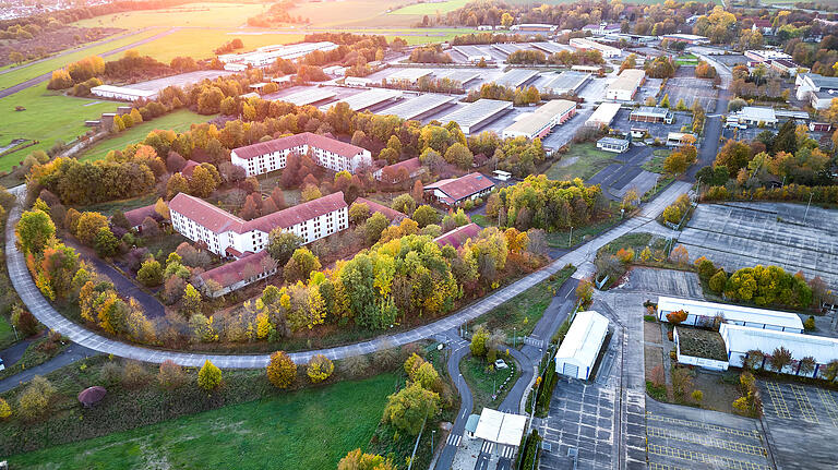 Blick auf die Conn Barracks in Geldersheim, in denen in den nächsten Jahren ein Gewerbepark entstehen soll.