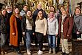 Adventsabend mit 30 Jahre Singgruppe 'Kreuz &amp; Quer' aus Wolfsmünster (von links): Silke Hahn, Susanne Ditterich, Mona Ditterich, Birgit Kessler, Johanna Rauch, Klaus Simon, Sofie Brönner, Sabine Brönner, Michaela Brönner, Tatjana Reeg, Sandra Selbert, Anita Trompeter.