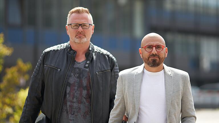Die beiden Gründer Oliver Klingenbrunn (links) und Ziya Orhan bekamen viel Lob von den Löwen. Die beiden Gründer Oliver Klingenbrunn (links) und Ziya Orhan bekamen viel Lob von den Löwen.