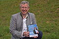 Andreas Kolos aus Weyersfeld, Unternehmer, Berater und Experte für Charisma, mit seinem ersten Buch 'Charisma 4.0'.
