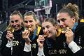 Paris 2024 - Basketball 3x3       -  Goldener Glanz: Die 3x3-Basketballerinnen sind Olympiasieger.