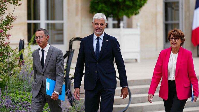 Regierungsbildung in Frankreich - Frankreichs Konservative wollen nicht Teil der Regierung sein. (Archivbild) Regierungsbildung in Frankreich - Frankreichs Konservative wollen nicht Teil der Regierung sein. (Archivbild)