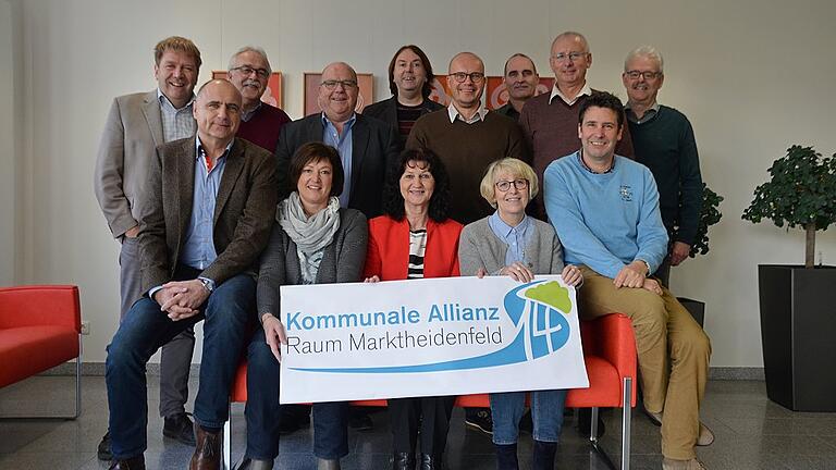 Die Mitglieder der Kommunalen Allianz präsentieren ihr neues Logo Die Mitglieder der Kommunalen Allianz präsentieren ihr neues Logo