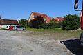Der Privatparkplatz des ehemaligen Cafés Harmonie in Kitzingen: Die SPD kann sich hier Parkplätze für den nahen Kindergarten St. Michael vorstellen.