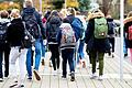 Die Lockerungen, die ab Mittwoch im Landkreis Schweinfurt in Kraft treten, haben unter anderem Auswirkungen auf Schülerinnen und Schüler.