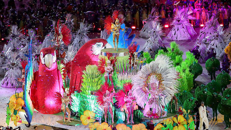 Abschlussfeier       -  Die Olympischen Spiele in Rio endeten mit einer bunten Abschlussfeier. Foto: Michael Kappeler