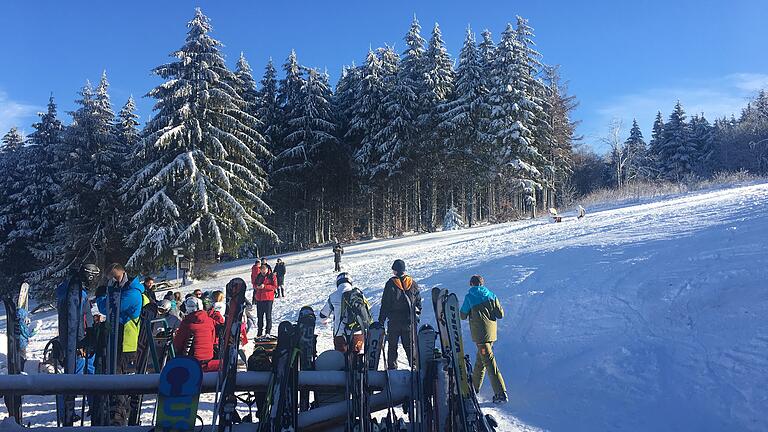 In diesem Corona-Winter bleibt der Einkehrschwung in die Gemündener Hütte aus.