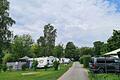 Der Campingplatz 'Katzenkopf' in Sommerach lockt mit rund 200 Stellplätzen, Badeseen und Natur-Kulisse jedes Jahr hunderte Camper an.