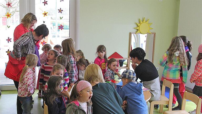 Die Kindergärten der Gemeinde sind ausgebucht. Es könnte zu Engpässen kommen, befürchtet Bürgermeister Jürgen Karle. Foto: Archiv Gerd Schaar - Die Kindergärten der Gemeinde sind ausgebucht. Es könnte zu Engpässen kommen, befürchtet Bürgermeister Jürgen Karle. Foto: Archiv Gerd Schaar Die Kindergärten der Gemeinde sind ausgebucht. Es könnte zu Engpässen kommen, befürchtet Bürgermeister Jürgen Karle. Foto: Archiv Gerd Schaar - Die Kindergärten der Gemeinde sind ausgebucht. Es könnte zu Engpässen kommen, befürchtet Bürgermeister Jürgen Karle. Foto: Archiv Gerd Schaar
