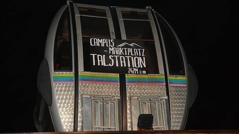 Es bleibt vorerst bei dieser einen Gondel der Seilbahn, die die Familie Griebel im Spaß auf ihre Almhütte hat setzen lassen.