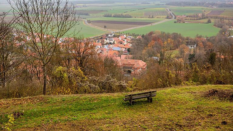 Platz für ein Päuschen - mit Ausblick. Platz für ein Päuschen - mit Ausblick.
