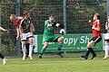 Nach einer Freistoß von Dampfachs Stefan Greb (nicht im Bild) segelt der Ball ohne weitere Berührung zum 2:0 ins Tor. Bergrheinfelds Keeper Florian Müller greift daneben.