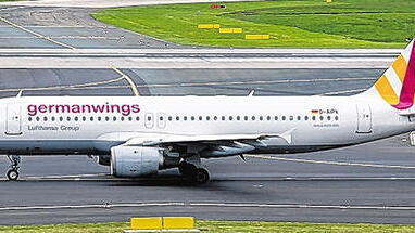 Airbus 320: Exakt dieses Flugzeug der Lufthansa-Tochter Germanwings ist gestern abgestürzt. Die Aufnahme entstand im April 2014 in Düsseldorf.