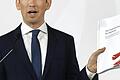 Grüne und ÖVP in Österreich stellen Regierungsprogramm vor       -  Sebastian Kurz, Vorsitzender der Österreichischen Volkspartei (ÖVP), bei der Vorstellung des Regierungsprogramms am Donnerstag.