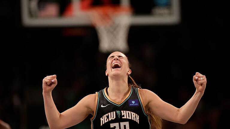 New York Liberty - Atlanta Dream       -  Sabrina Ionescu überragte beim Playoff-Sieg der New York Liberty