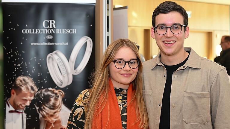 Jennifer und Jean-Philippe werden im Juli 2025 heiraten. Sie suchten bei der Hochzeitsmesse nach Inspirationen für ihren Festtag.