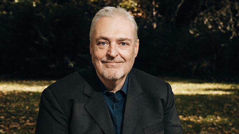 Michael Gerr sagt, dass Sonderveranstaltungen nicht dazu missbraucht werden dürfen, Menschen aus dem Regelbetrieb des Theaters auszuschließen. Michael Gerr sagt, dass Sonderveranstaltungen nicht dazu missbraucht werden dürfen, Menschen aus dem Regelbetrieb des Theaters auszuschließen.