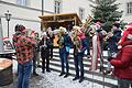 Der Musikverein Fladungen eröffnetet am Sonntagvormittag den Weihnachtsmarkt. An den Ständen im Rathaus gab es viel Schönes zu entdecken.