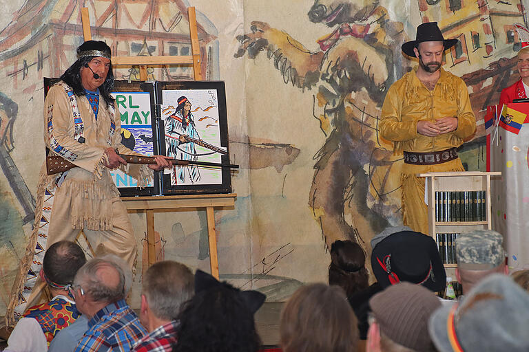 Winnetou und Old Shatterhand unterwegs im Leinachtal. Winnetou und Old Shatterhand unterwegs im Leinachtal.