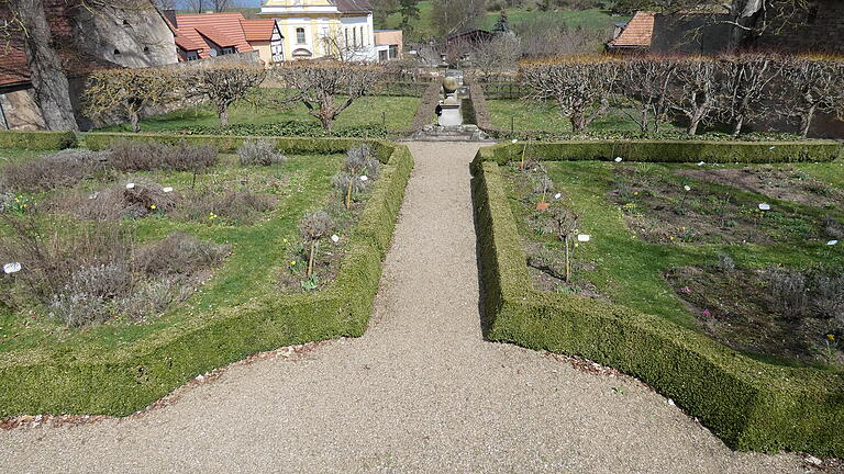Die barocken Terrassengärten am Schloss Oberschwappach sollen in neuem Glanz erscheinen. Die barocken Terrassengärten am Schloss Oberschwappach sollen in neuem Glanz erscheinen.